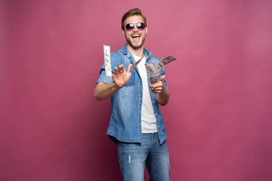 728彩票 APP 功能预览图2